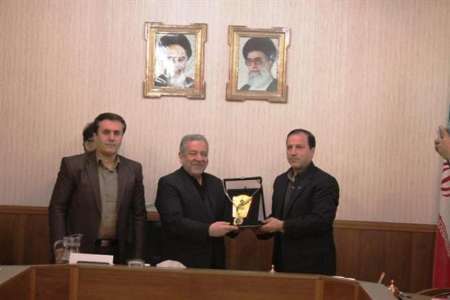 استاندار اصفهان: نیمی از جمعیت استان تحت پوشش ورزش همگانی قرار دارند