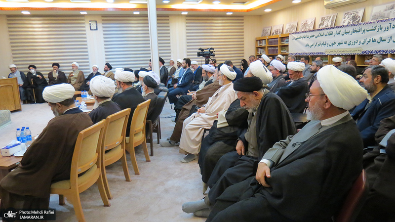 مراسم بزرگداشت چهل و چهارمین سالگرد بازگشت امام خمینی (س) به قم