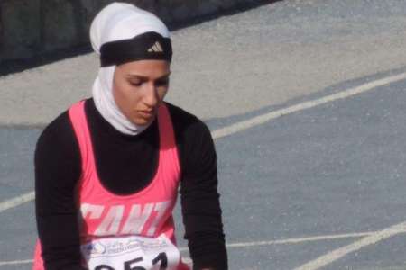 دونده شیرازی مدال طلای دو 100 متر با مانع بانوان کشور را کسب کرد