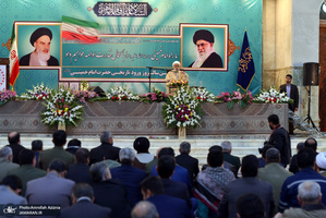 گرامیداشت سالروز ورود بنیانگذار جمهوری اسلامی ایران به میهن در حرم امام خمینی(س)