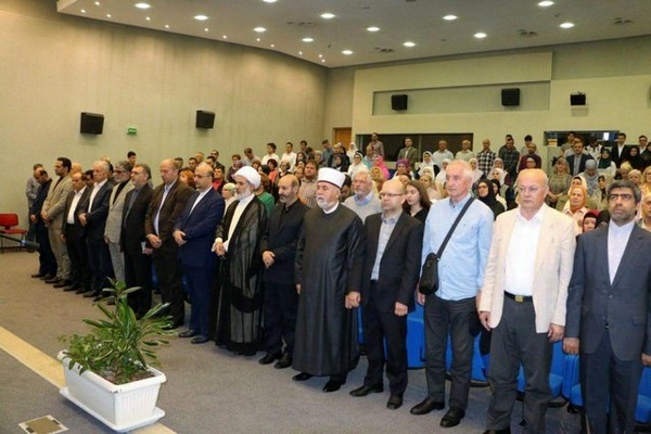 برگزاری بزرگداشت امام خمینی(س) با حضور سفیر ایران در سارایوو