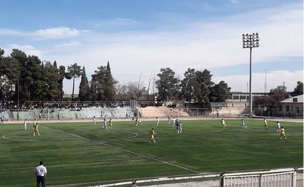 فجر شیراز، لیگ دسته یک فوتبال را با بُرد آغاز کرد