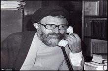 امام خمینی(س): مردم یک وقت بیدار شدند که بهشتی‌اى در کار نبود/یک مرد صالحی را به صورت یک دیکتاتور درآوردند/تهمت‌هاى ناگوار به ایشان مى‌زدند