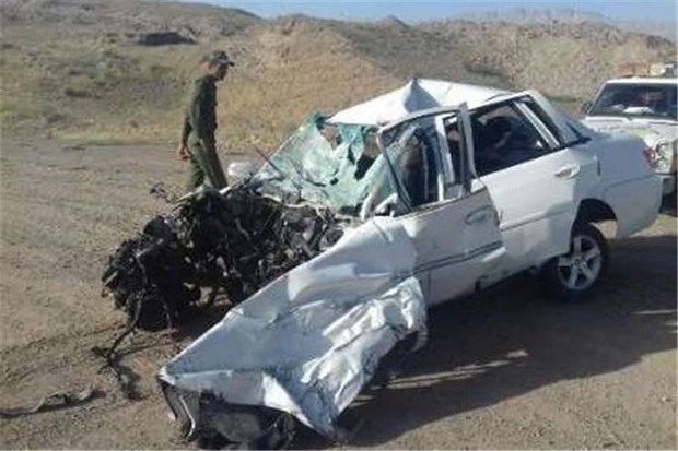 برخورد 2 دستگاه سواری در تاکستان سه کشته برجای گذاشت