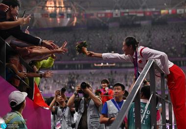 عکس روز| به چه کسی می رسد؟