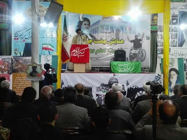 فعال سیاسی یمن: ترس آمریکا و عربستان از گسترش اسلام انقلابی است