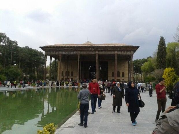 روز فرهنگی شاهین شهر و میمه برگزار شد