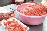 3300 کیلوگرم گوشت از پیش چرخ شده غیربهداشتی در مشهد معدوم شد