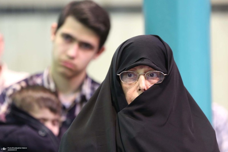 مراسم رونمایی از کتاب کارگزار صدیق در حسینیه جماران