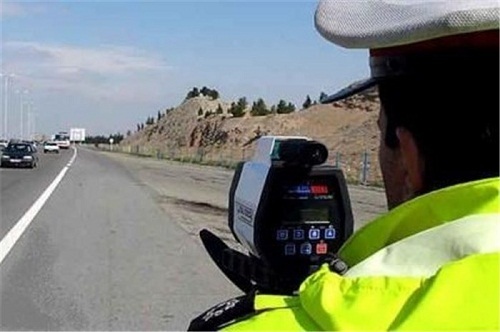 استقرار 30 تیم گشتی پلیس در محورهای جنوب کرمان