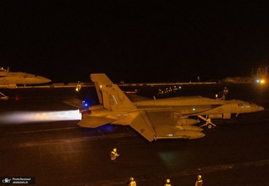 حملات هوایی آمریکا به مواضع داعش در سوریه + فیلم