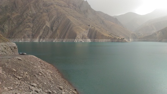 مزار امامزاده ای در عمق 150 متری دریاچه سد کرج