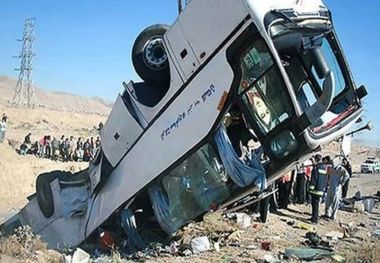 پلیس: علت واژگونی اتوبوس درجاده سوادکوه، نقص فنی در ترمز بود

