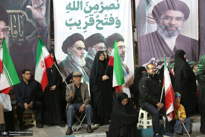 چهل و چهارمین شب اجتماع پرشور مردم در صادقیه