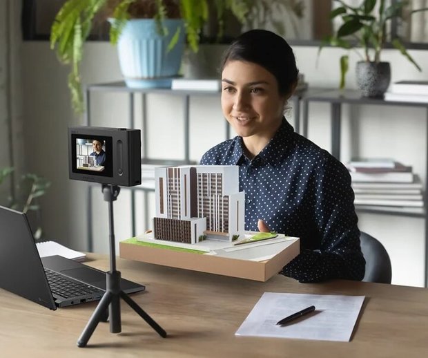 دوربینی جمع وجور مناسب برای عکس و فیلمبرداری ۳ بعدی
