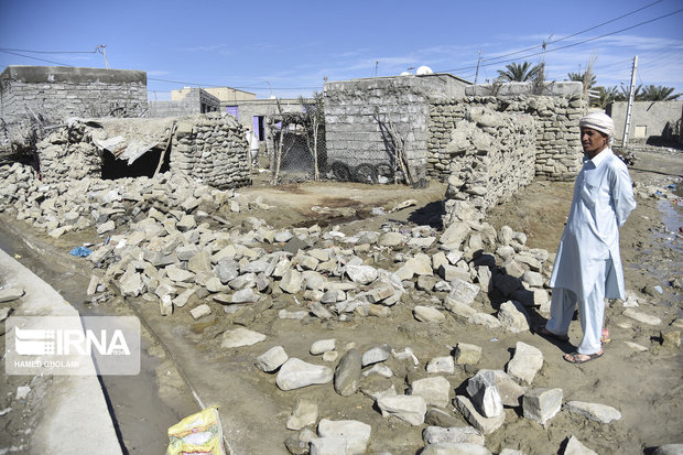 خراسانیها ۲۴ میلیارد ریال به سیلزدگان سیستان و بلوچستان کمک کردند