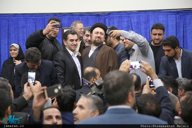 دیدارجمعی از فعالان ستادهای انتخاباتی دکتر روحانی با سید حسن خمینی