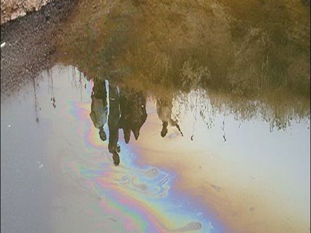 چشمه جدید جایگزین آب آلوده به نفت منطقه سرخون شد