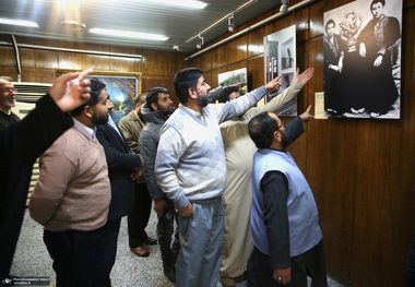 بازدید جمعی از اساتید زبان فارسی از کشورهای هند و سریلانکا از جماران 