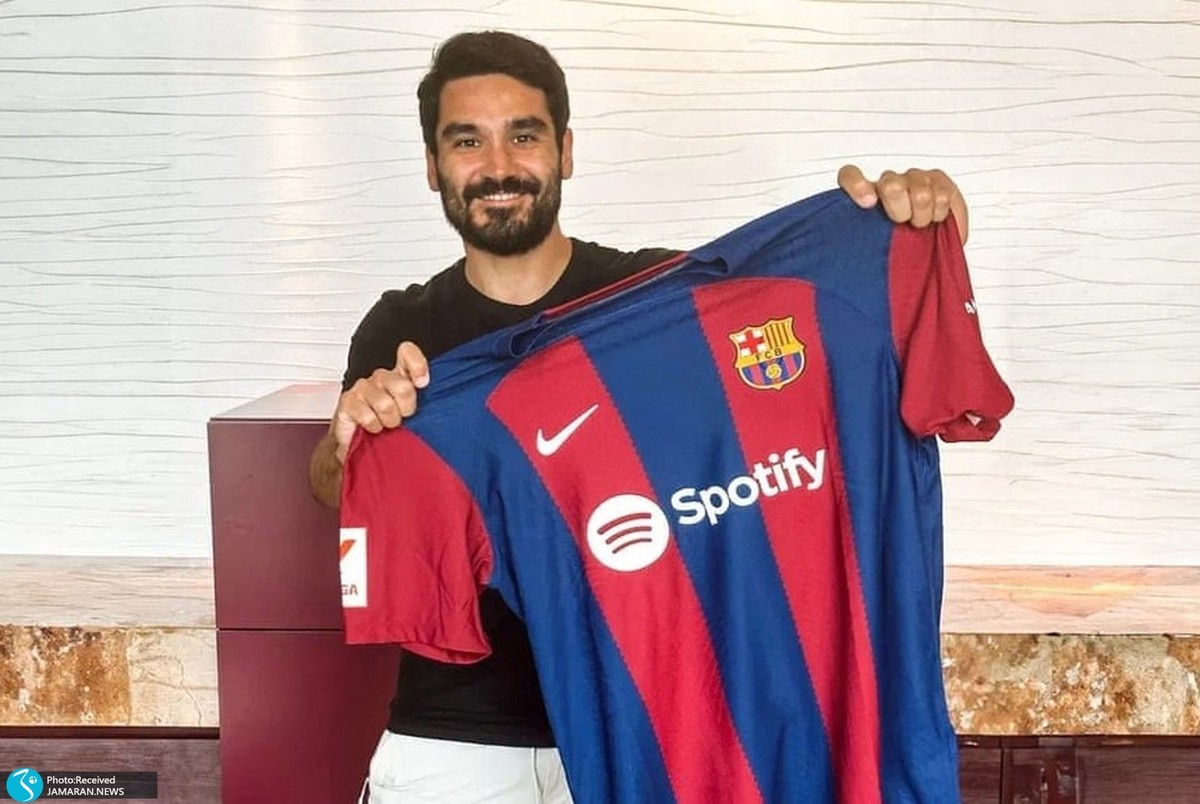 بارسلونا از چه روشی برای امضای قرارداد با بازیکنان استفاده می کند؟