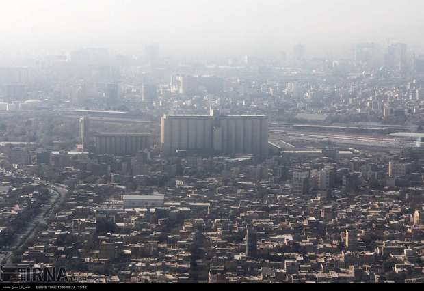 هوای 6 منطقه مشهد در وضعیت هشدار قرار گرفت