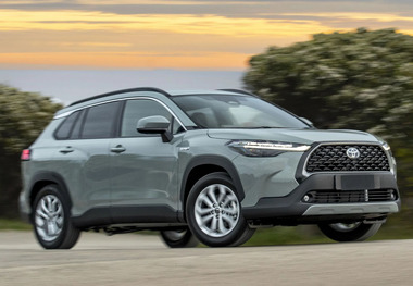 قیمت نهایی سه محصول تویوتا اردیبهشت 1404 + جدول