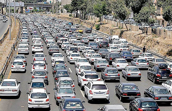 ترافیک پر حجم و نیمه سنگین در جاده های مازندران