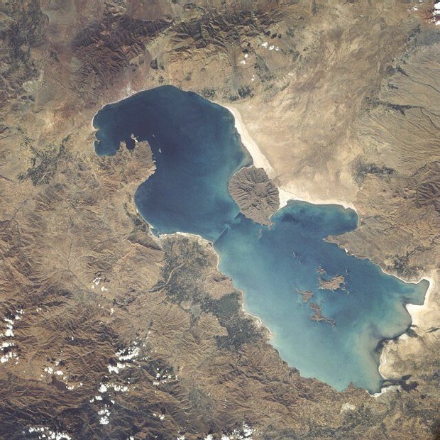 کاهش یک هزار کیلومتری وسعت دریاچه ارومیه