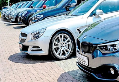 صاحبان این خودروها باید در سال 1404 مالیات سنگین بدهند!