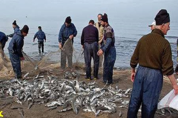 صید ماهی در دریاچه پشت سد ارس آغاز شد