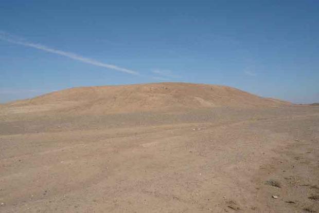 حفاران قاچاق در محوطه باستانی کوده شهرستان رشتخوار دستگیرشدند