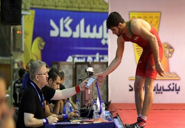 داور کشتی همدانی المپیکی شد