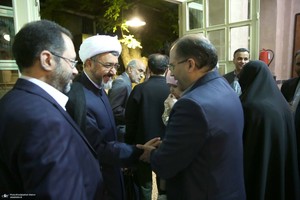 مراسم رونمایی از کتاب کارگزار صدیق در حسینیه جماران