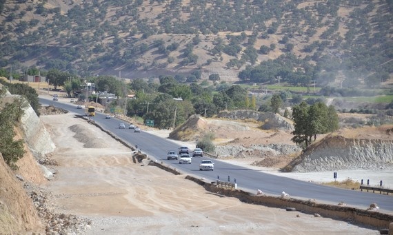 وزارت راه و شهرسازی هزار میلیارد ریال برای جاده سمیرم به یاسوج اختصاص  داد