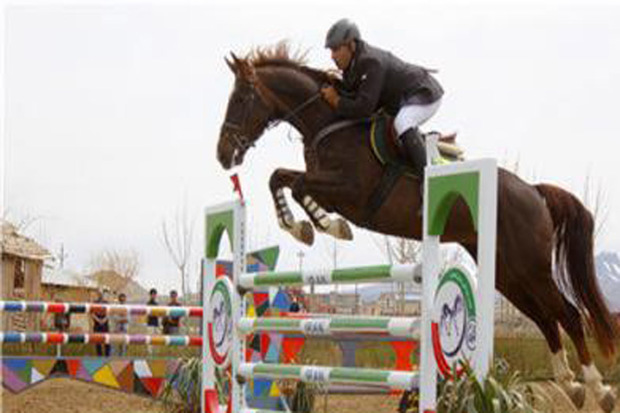 رقابتهای پرش با اسب سه استان کشوردرالبرز قزوین برگزار شد