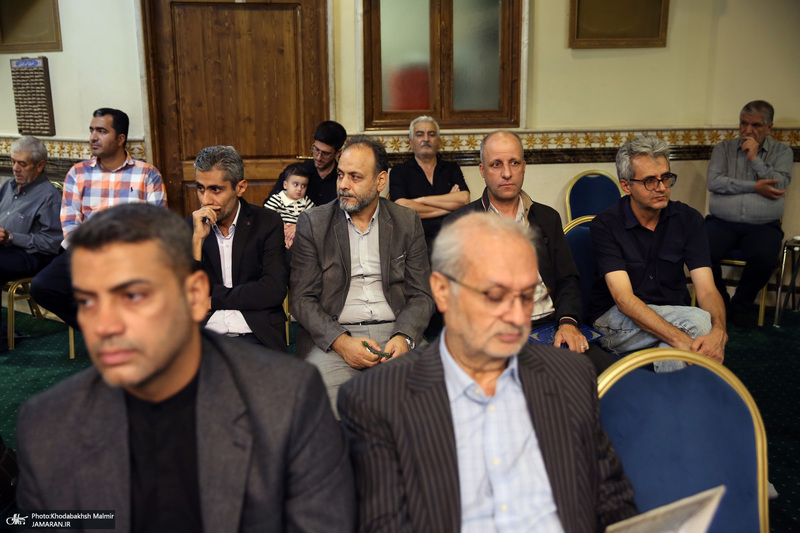 مراسم بزرگداشت محمد علی جماعتی در حسینیه شماره 2 جماران - 1