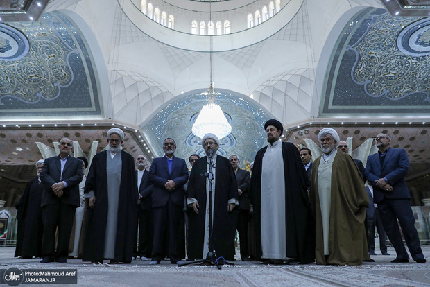  آیت الله آملی لاریجانی: پیشرفت های نظام جمهوری اسلامی نباید دستخوش تبلیغات سوء دشمنان قرار بگیرد
