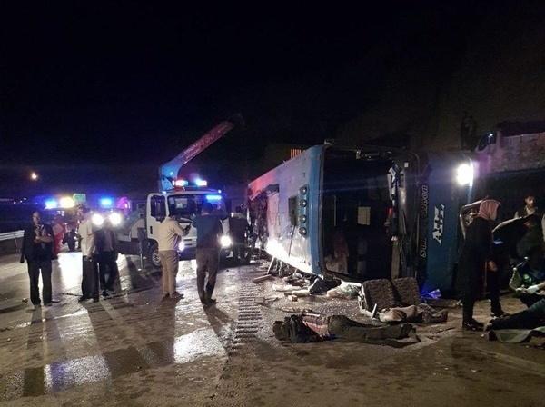 واژگونی اتوبوس با 14 کشته و 24 مجروح در جاده سوادکوه + عکس