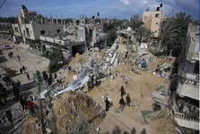 تخمین زده می شود 10 هزار فلسطینی در غزه زیر آوار مدفون باشند