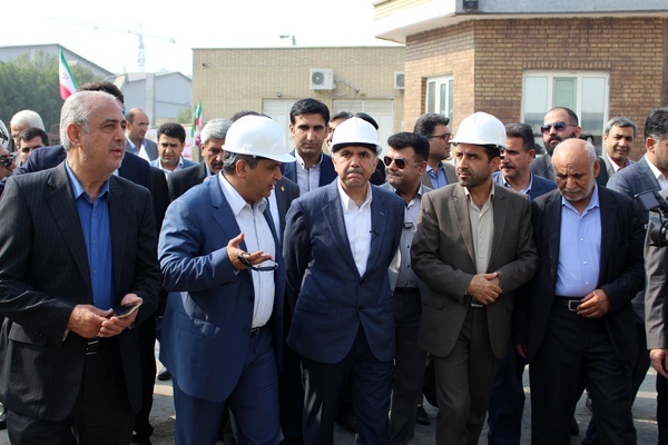 افتتاح سه طرح بزرگ نفتی و انتقال برق در بندر امام خمینی
