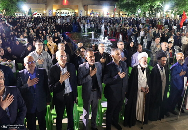 آیت‌الله دری نجف‌آبادی: درختی که امام راحل در سال ۱۳۴۳ نشاندند، امروز به شجره طیبه مقاومت تبدیل شده/ استاندار مرکزی: امروز نشانه‌های جهانی شدن انقلاب اسلامی آشکار شده است
