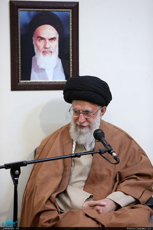 دیدار برگزیدگان جشنواره مالک اشتر با رهبر معظم انقلاب 