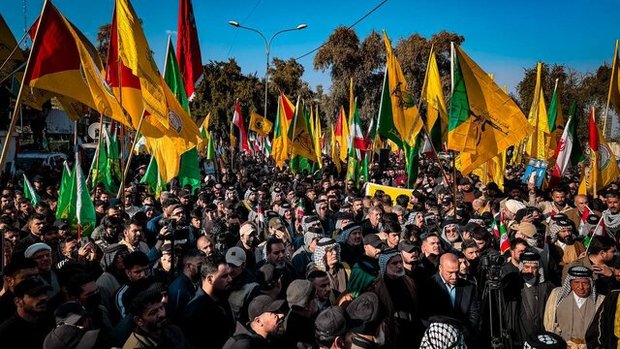 برگزاری تجمع همبستگی با ایران در مقابل سفارت ایران در بغداد در پی ناآرامی‌های اخیر