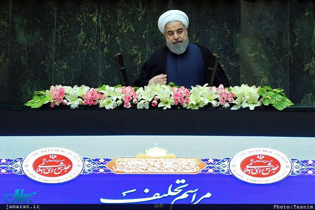حسن روحانی سوگند یاد کرد/ رئیس دولت دوازدهم: مکلف به استیفای حقوق همه مردم ایران هستم
