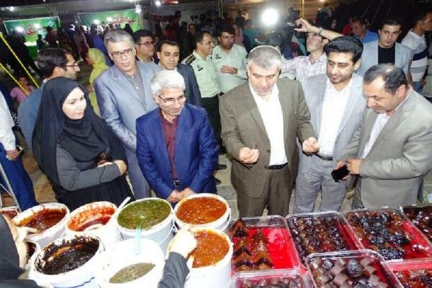جشنواره اقوام ایرانی در مهرگان همبستگی مردم را افزایش می دهد