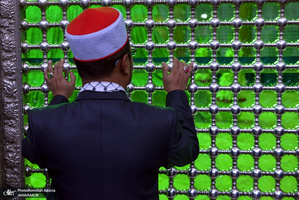 تجدید میثاق مهمانان سی و سومین کنفرانس وحدت اسلامی با آرمان‌های امام خمینی(س)