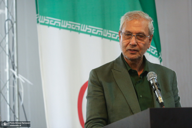 علی ربیعی: گرو گذاشتن آبرو برای مصالح کشور، کم از خون دادن نیست/ اعتبارزدایی از تصمیم‌گیران در همه سطوح خطر بزرگی است
