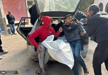 وداع دردناک با شهدا در خان یونس غزه + عکس ها