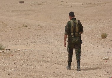 بمباران مواضع ارتش سوریه توسط آمریکا و اظهار بی اطلاعی آمریکایی ها/ دفع حمله داعش در حمص و دیرالزور/ حمایت ائتلاف بین المللی از تروریست ها/رایزنی رهبران اردن و مصر درباره سوریه
