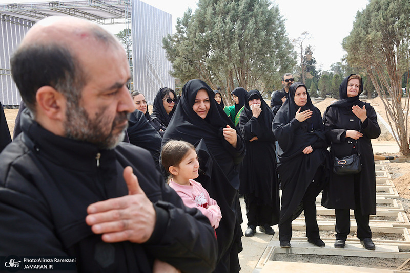 حال و هوای بهشت زهرا (س) در تهران